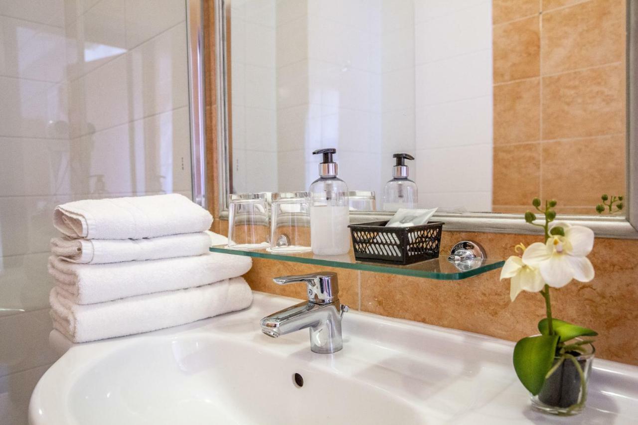 Fonte Hotel Győr Eksteriør bilde